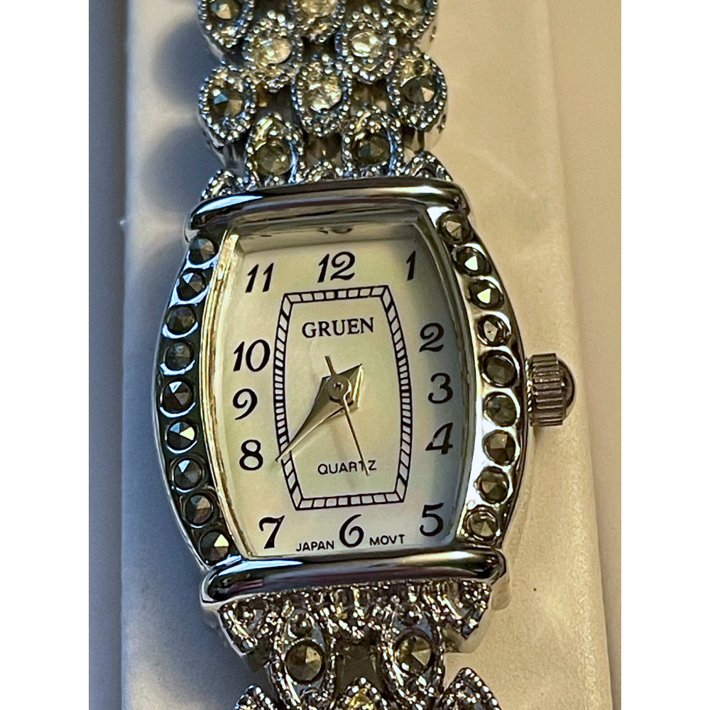 Vintage Ladies Gruen Watch and Bracelet Set Still in Box Never Worn The Three Little Men